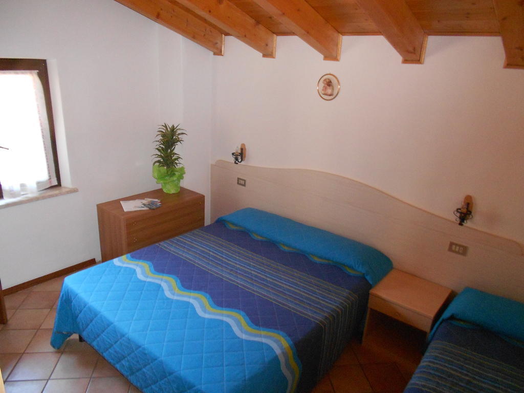 Appartamenti Donini Marco Molveno Szoba fotó